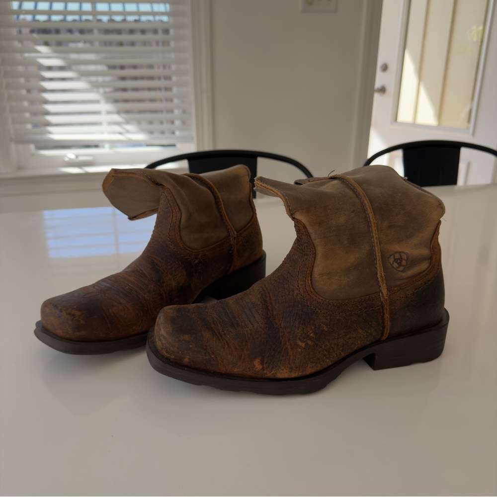 Ariat Men’s Rambler Western Boot In Earth Color Size 8.5